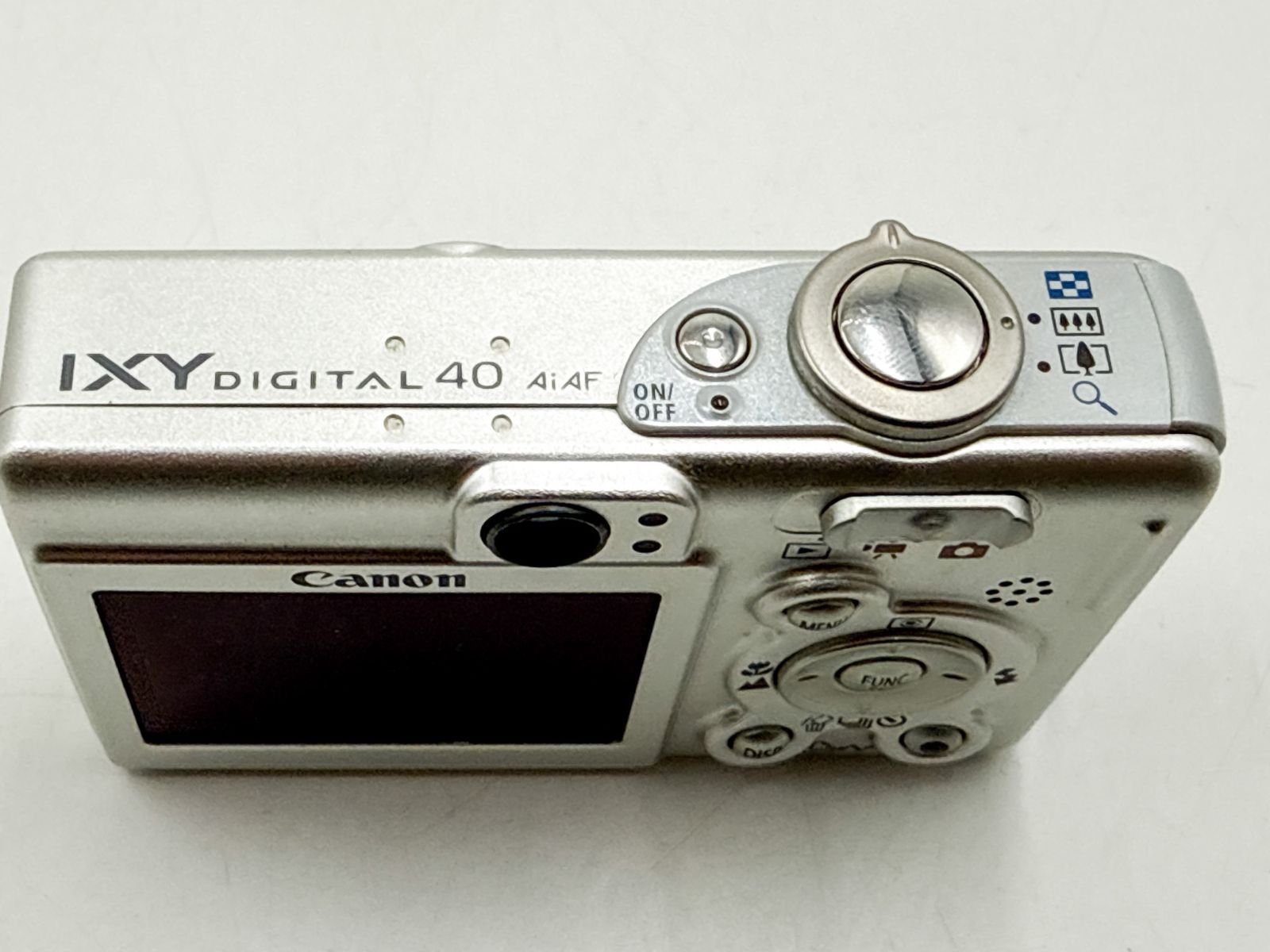 Canon IXY DIGITAL 40 シルバー(動作確認済) 動作確認済み Canon IXY DIGITAL 40 デジタルカメラ - メルカリ