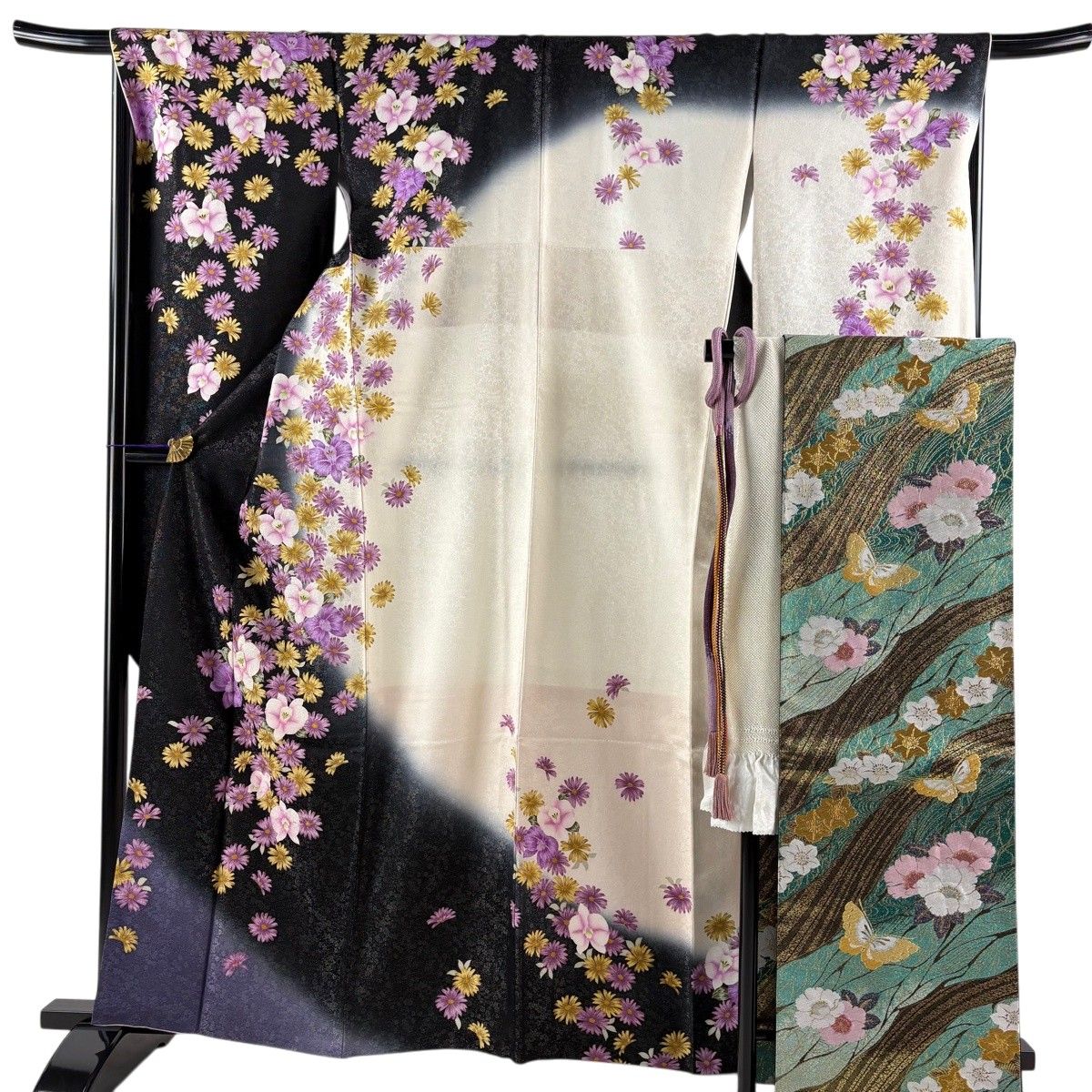【美品】 振袖 身丈160.5cm 裄丈67cm M 袷 袋帯フルセット 菊 蘭 銀通し 金糸 黒 正絹 名品 【中古】
