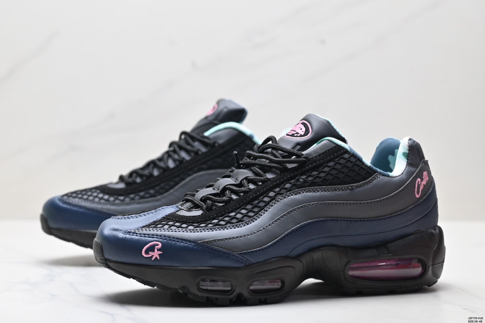 【今日特価】NIKE AIR MAX 95 TT 送料無料 在庫限定セール価格！ エアクッション搭載 復古デザイン ユニセックススニーカー