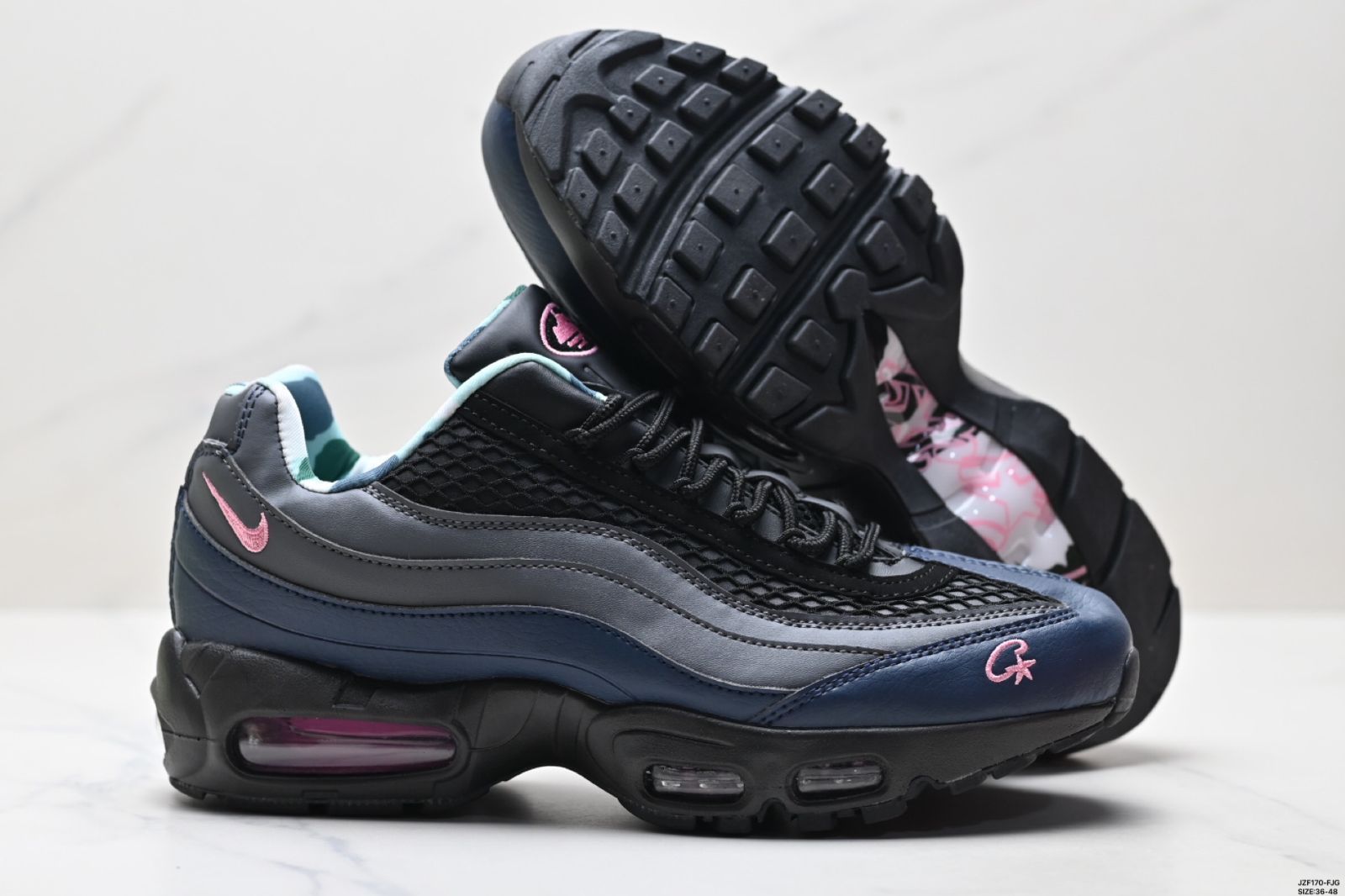 【今日特価】NIKE AIR MAX 95 TT 送料無料 在庫限定セール価格！ エアクッション搭載 復古デザイン ユニセックススニーカー