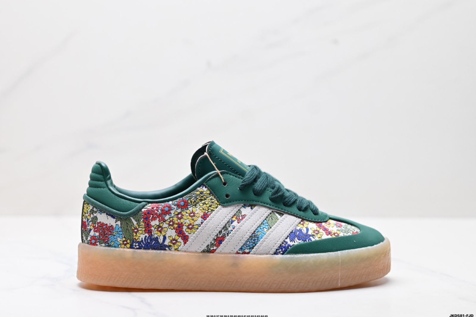 アディダス オリジナルズ（Adidas Originals） Samba XLG 紳士デトレーニング フットボールスタイル 万能ロートップ ライフスタイル スポーツ スケートシューズ。 10,585円