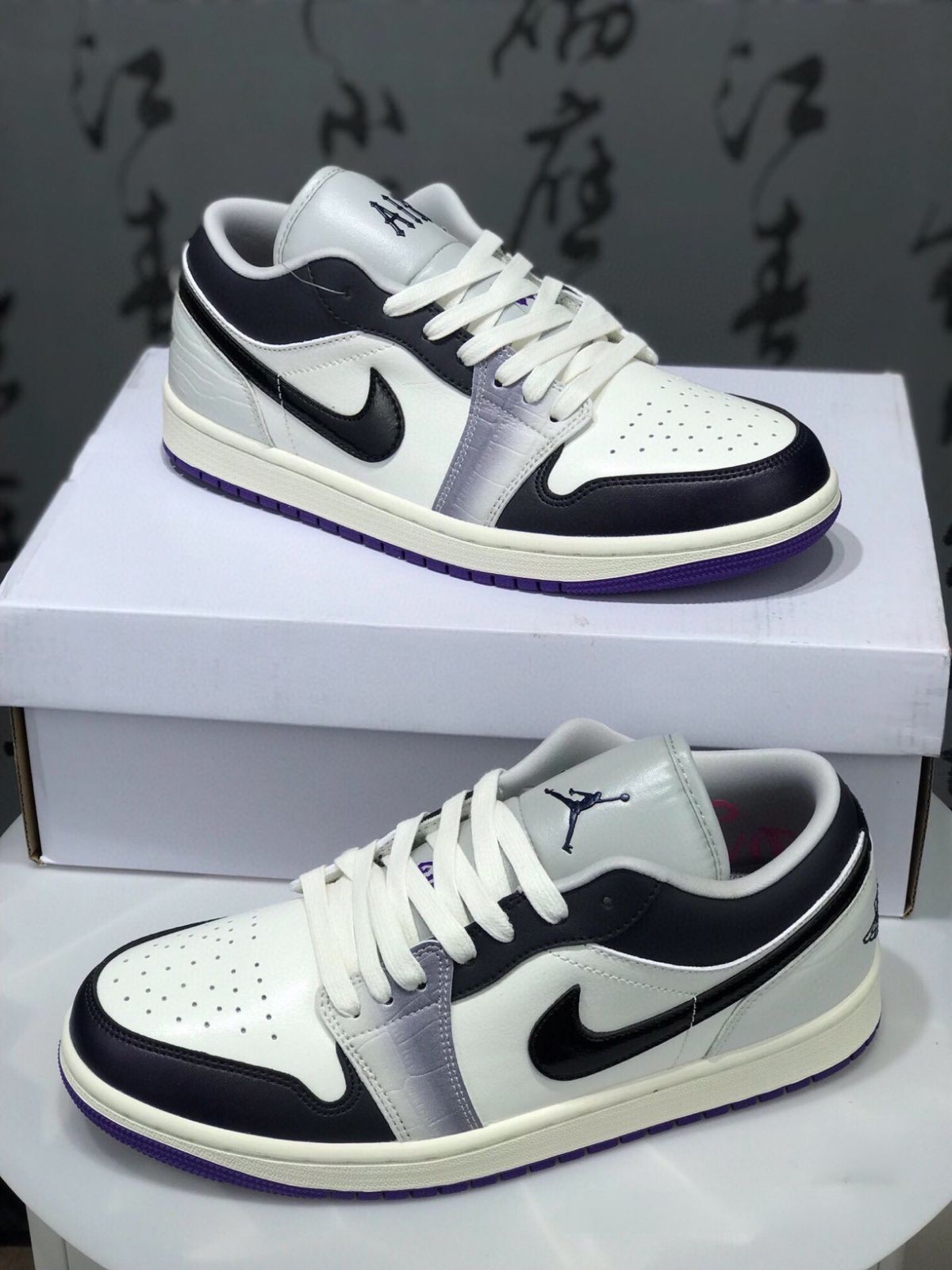 お値下げしました??即購入?? ナイキ スニーカー NIKE Air Jordan AJ1 Low HF5759-101