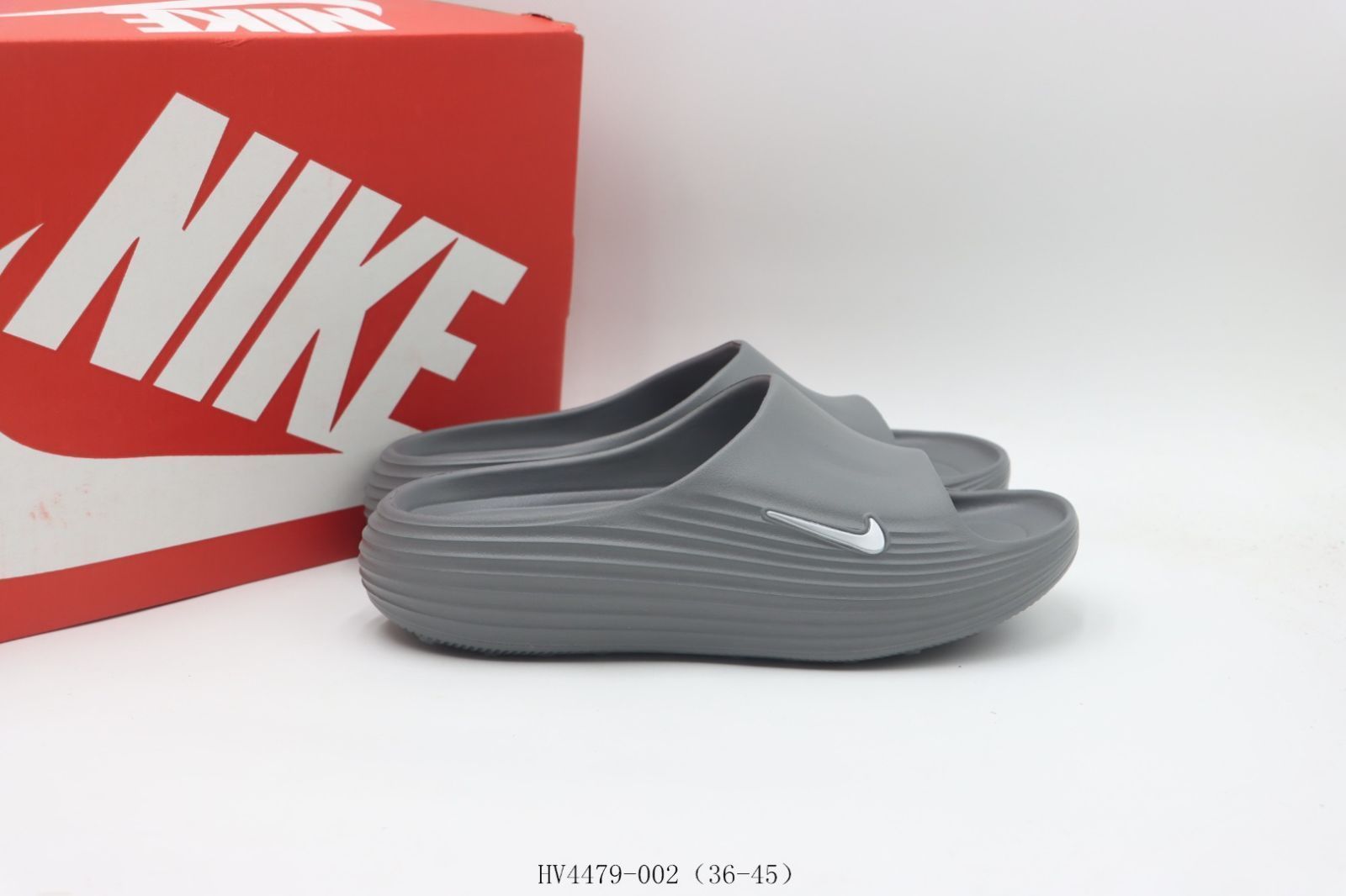 【今日特価】Nike ナイキ スリッパ グレー HV4479-002 【今日特価】Nike ナイキ スリッパ グレー HV4479-002