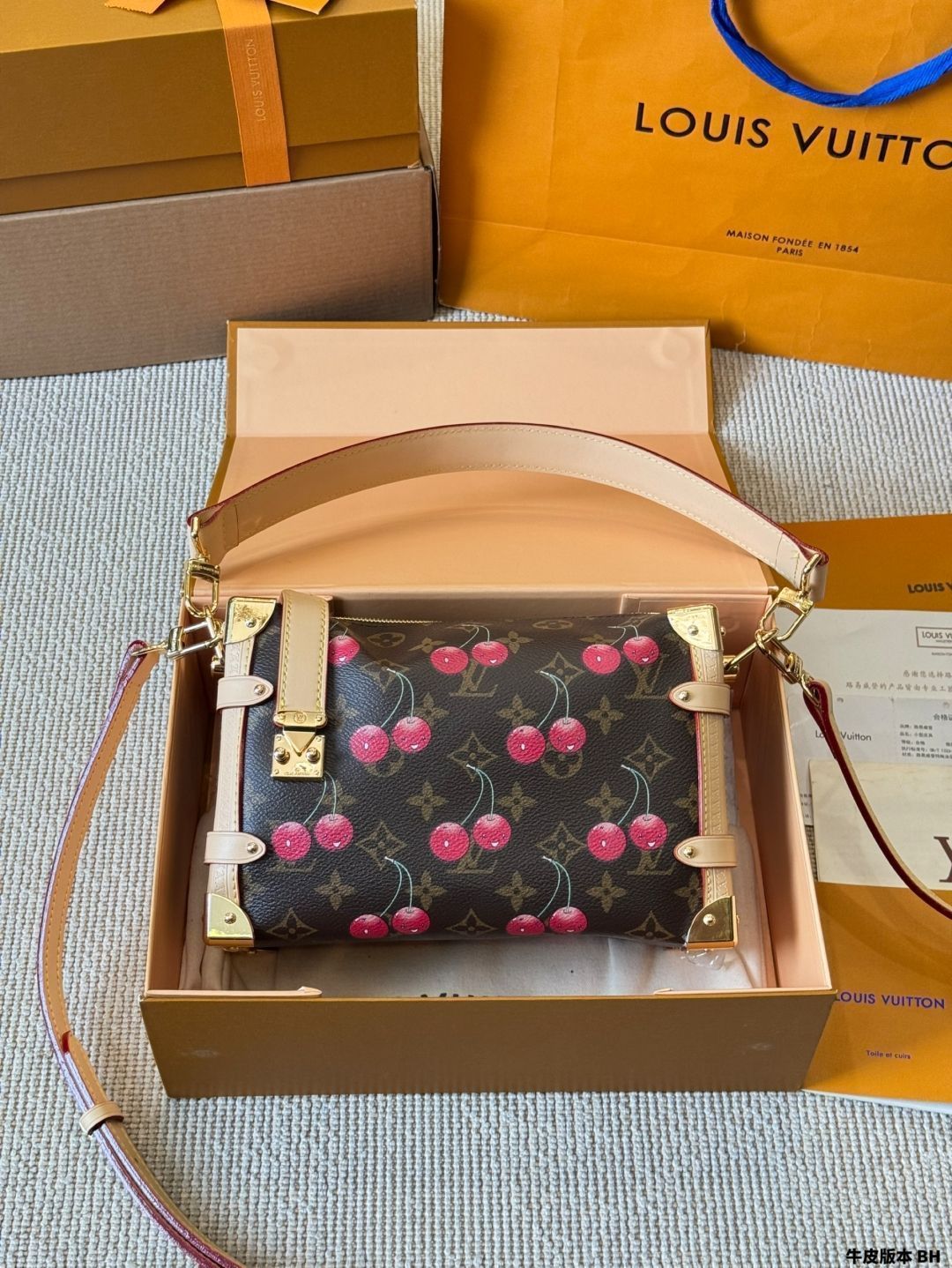 【今日特価】LV Side trunk 国内送料無料！在庫限定のお得な価格です！