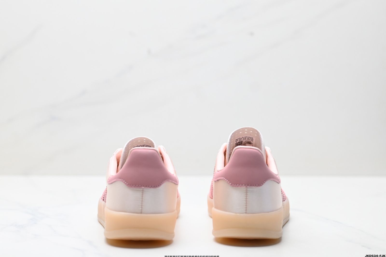 アディダス オリジナルズ Gazelle INdoor クローバー カジュアル 滑り止め・耐磨耗 ロートップ スケートシューズ