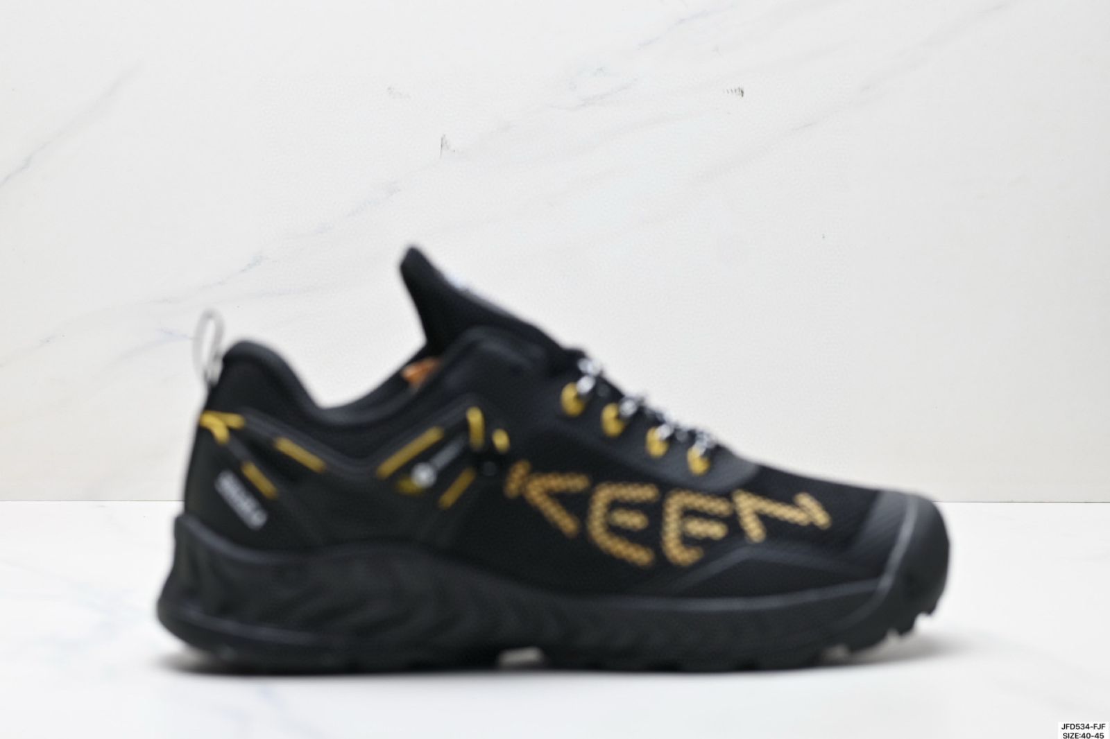 キーン（KEEN）コーン NXIS EVO WP アウトドア スポーツ用 ロートップ 防水通気性 トレッキング シューズ