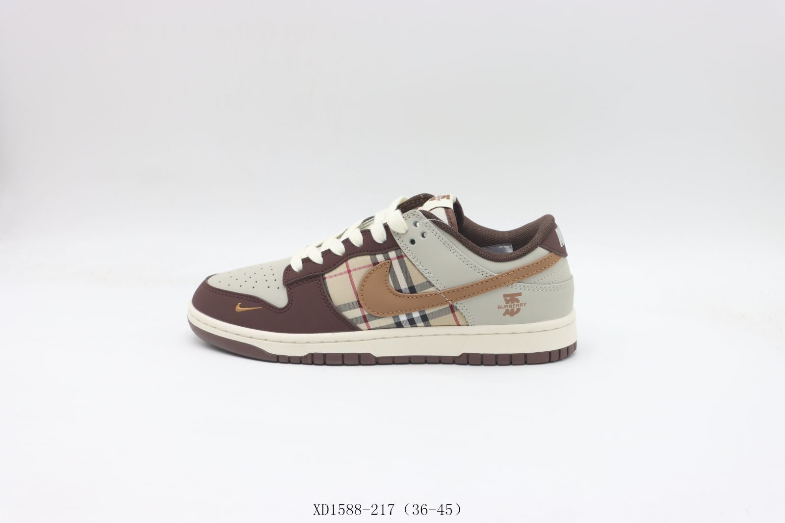 【今日特価】NIKE ナイキ ナイキ SB ローカットスケートシューズ ブラウンバーバリー XD1588-217