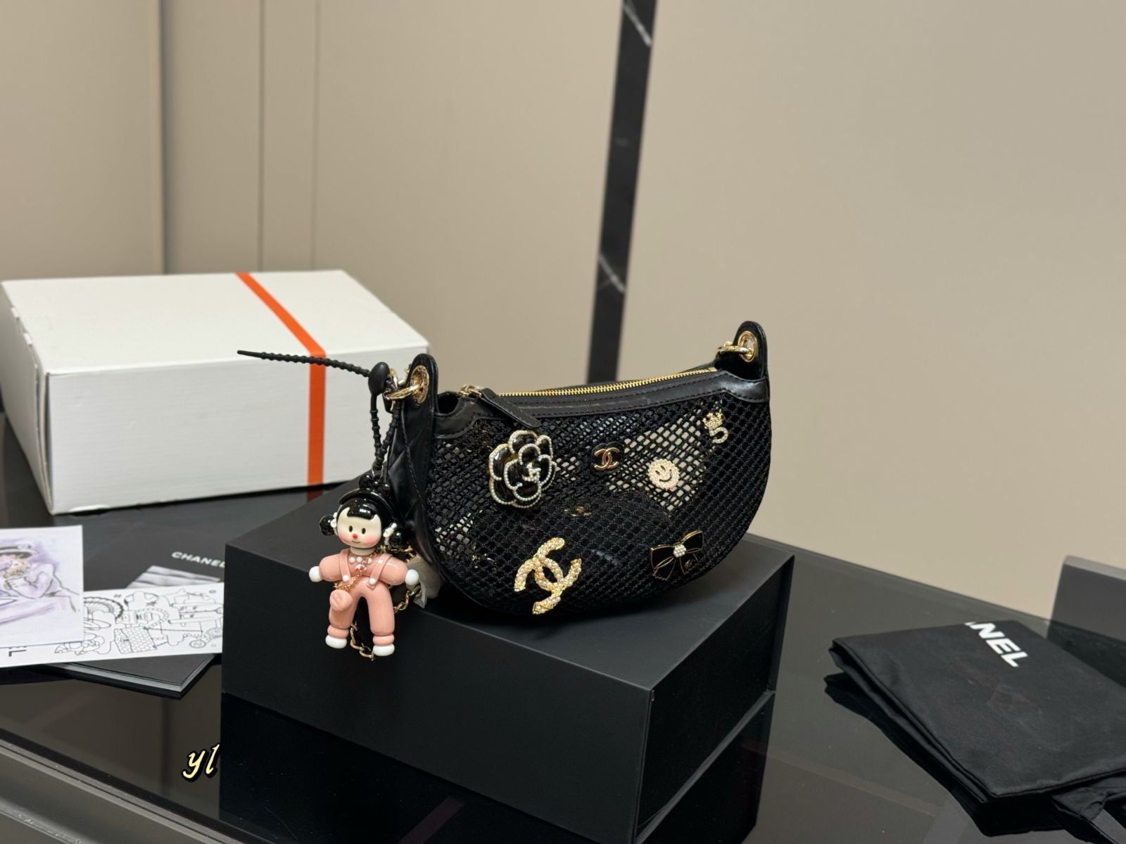 【今日特価】Chanel 25 SS フィッシュネットバッグ