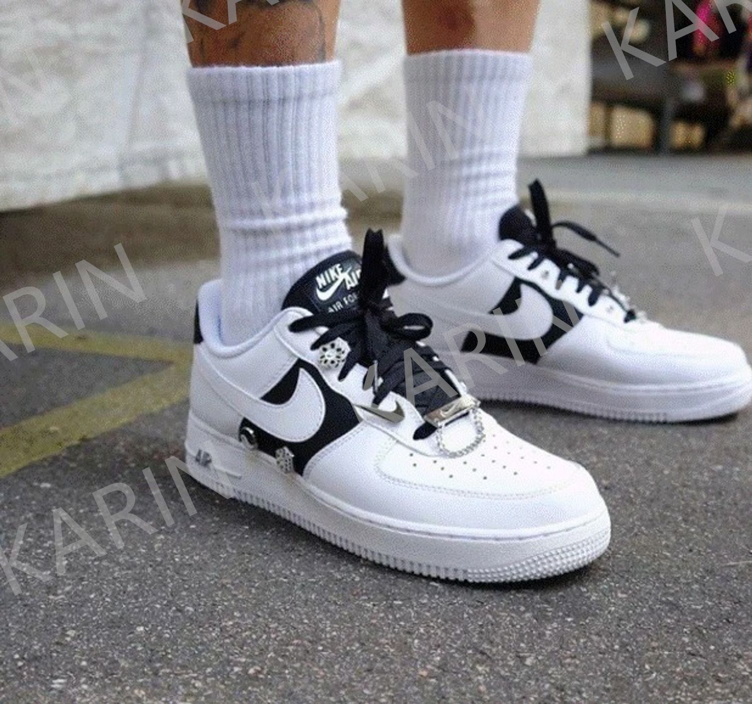 NIKE ナイキ エアフォース1 ロー シルバー スナップ ボタン ホワイト