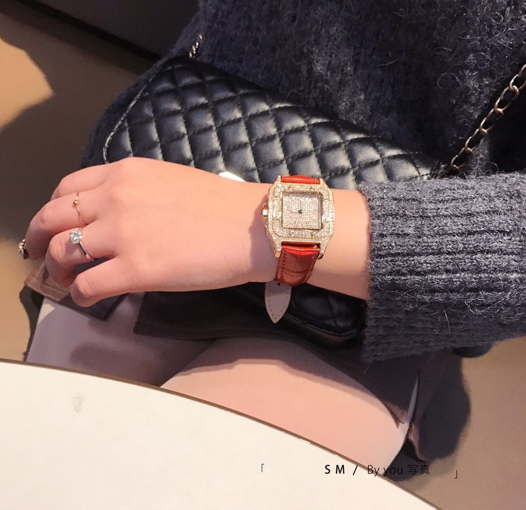 今日特価！CARTIER カルティエ サントス レディース ダイヤモンド スター 腕時計