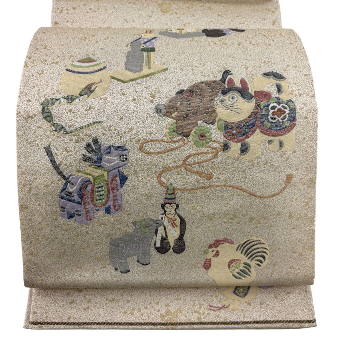 【美品】 袋帯 秀品 関西仕立て 玩具 干支 箔 金糸 クリーム お太鼓柄 正絹 【中古】