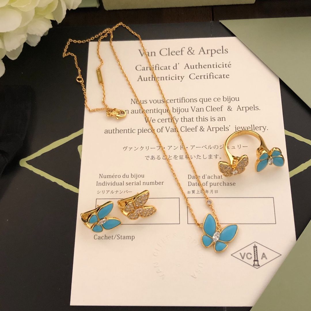Van Cleef & Arpels ヴァン クリーフ＆アーペル 2022 新作 VCA 美しいバタフライ オープン リング、ネックレス、イヤリング。｜本日限定特価｜新品未使用