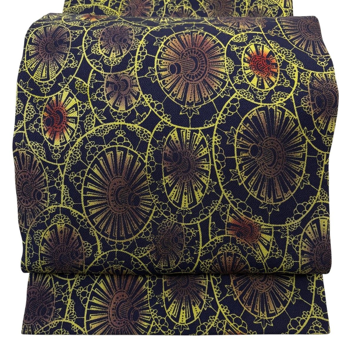 名古屋帯 秀品 松葉仕立て 車輪 花 縮緬 濃紺 正絹 【中古】