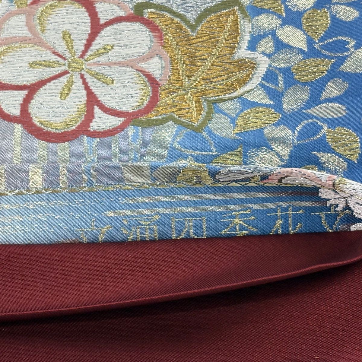 美品】 袋帯 秀品 振袖向き 立涌四季花文 箔 金銀糸 薄紫 六通 正絹 