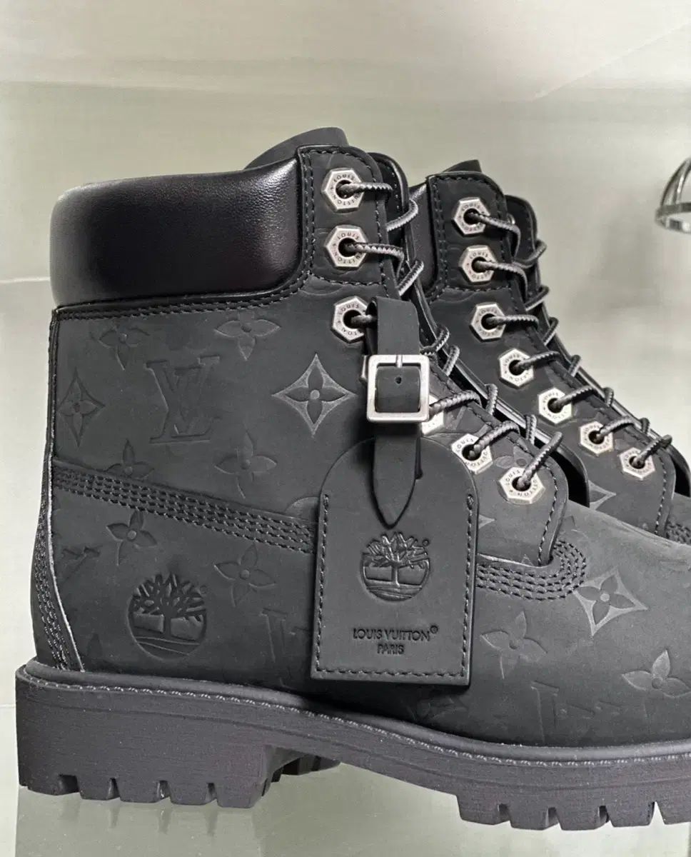 新品 Louis Vuitton x Timberland 6インチ アンクルブーツ ブラック / Louis Vuitton ブーツ