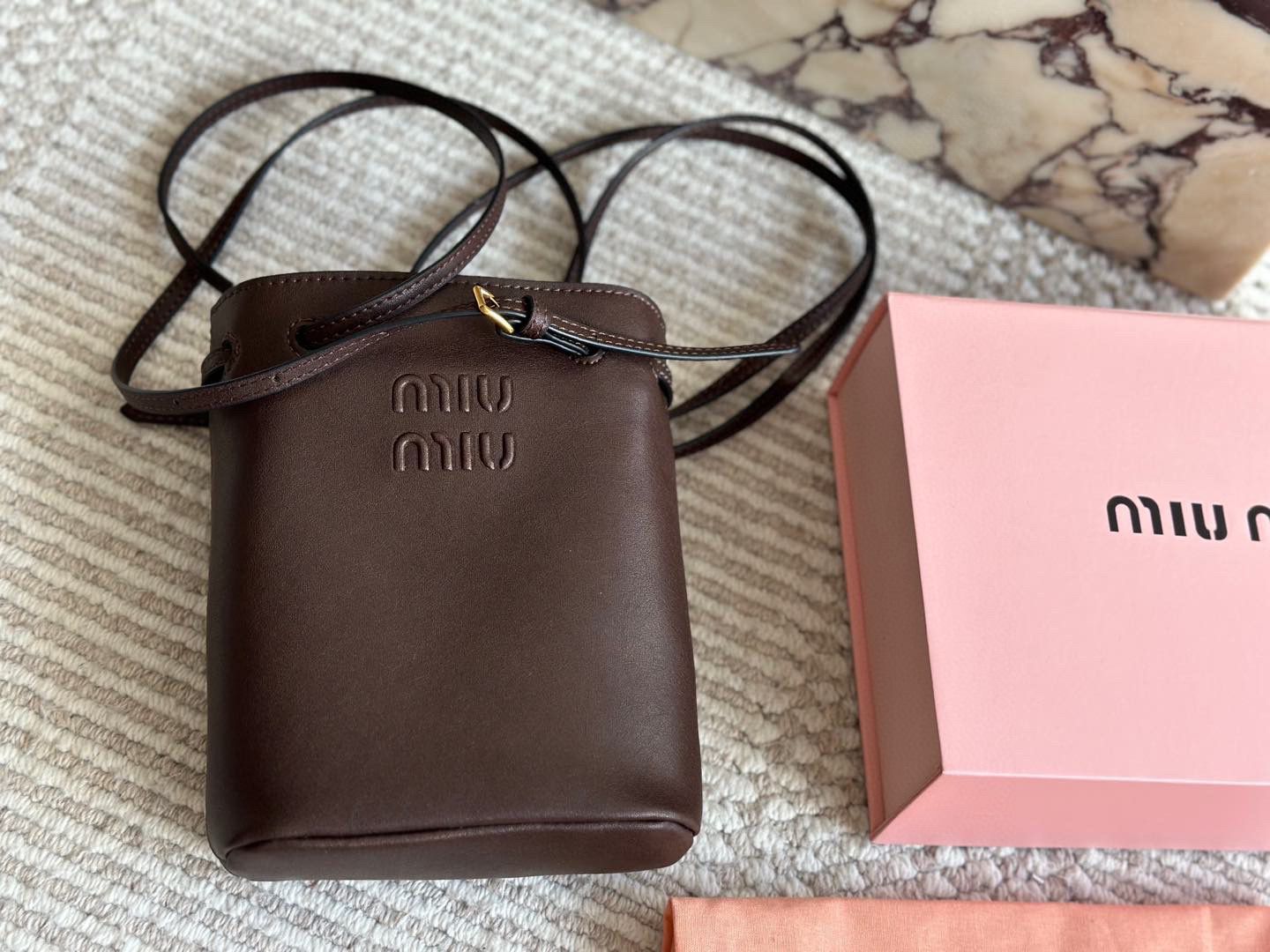 【今日特価】MIUMIU Mini Bucket Bag・ミュウミュウ ミニバケツバッグ-WTO輸入3