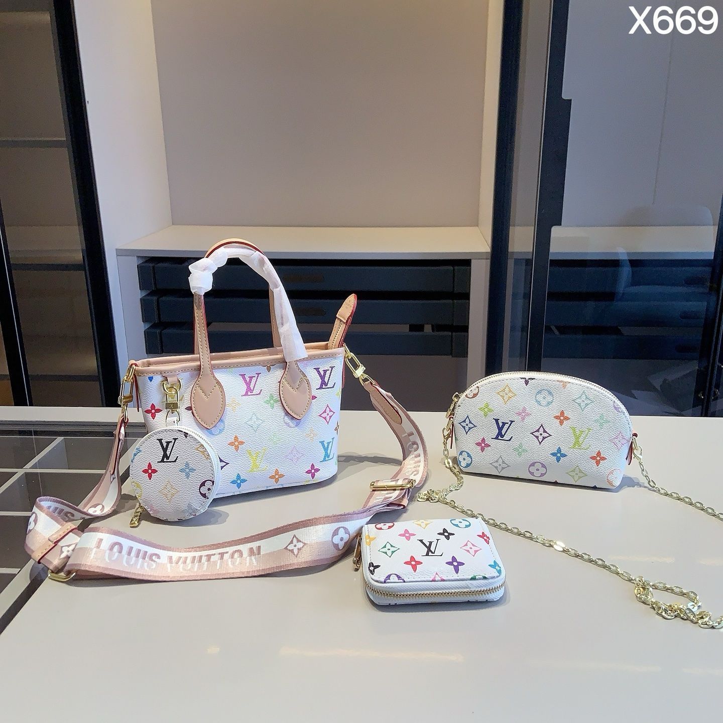 [本日特価] 全新シリーズセット X669 - LV ショッピングバッグBB + LV シェルバッグ + LV 財布 本日限定特別割引！[本日特価|新品未使用品]