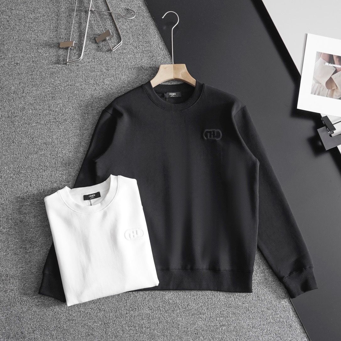 新モデルのフェンディ（FENDI） 立体刺繍のダブル F アルファベットロゴのカップル兼用丸首セーター -MM輸入1