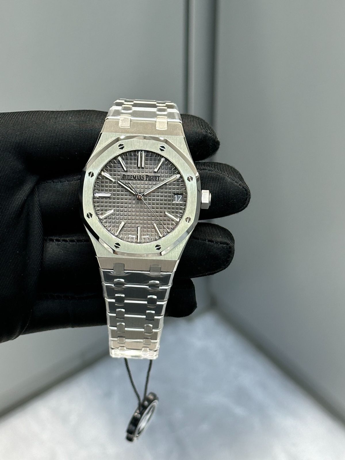 オーデマ ピゲ Audemars Piguet (AP)【50周年記念モデル 15510シリーズ】41mm 限定アニバーサリーエディション｜本日限定特価｜新品未使用-MM輸入2 15,619円