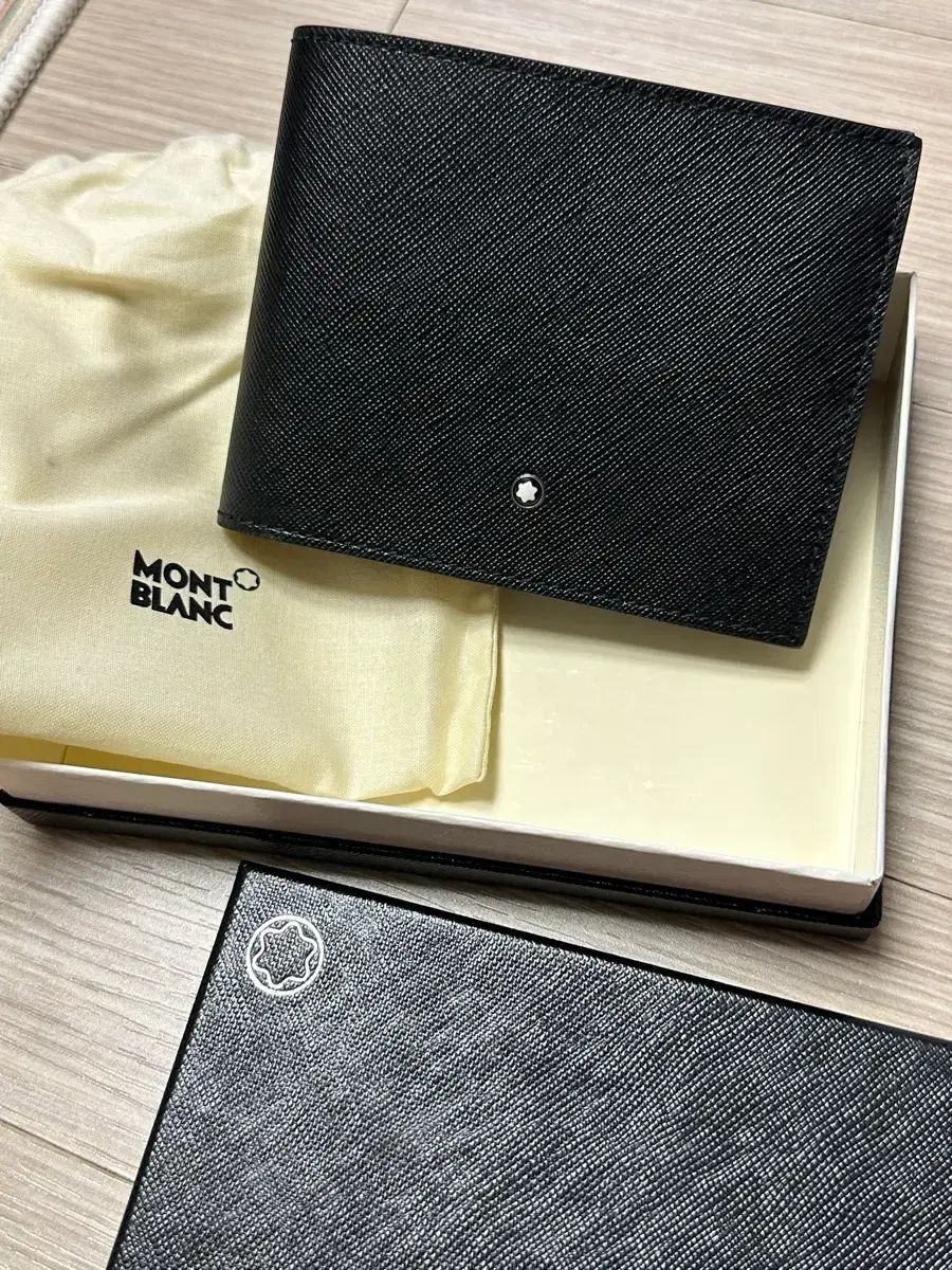 MONT BLANC モンブラン 二つ折り財布