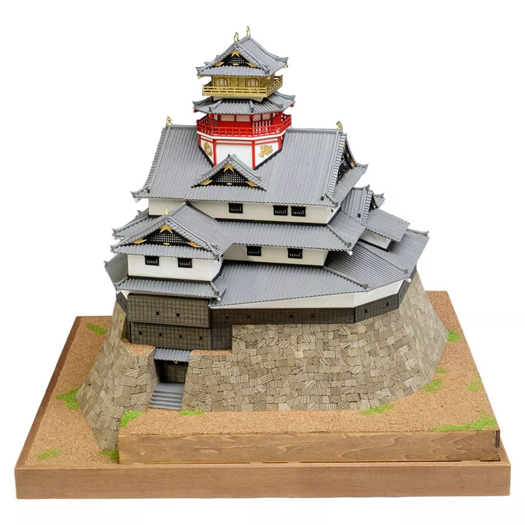 【新品】プラモデル 模型 1/150 安土城 (改良版) 木製キット