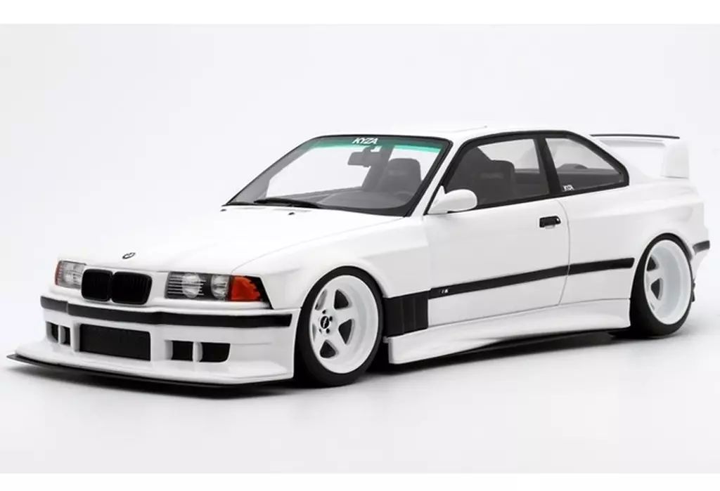 【新品】ミニカー 1/18 BMW E36 キジル セラム 2022 (ホワイト) [OTM1051]
