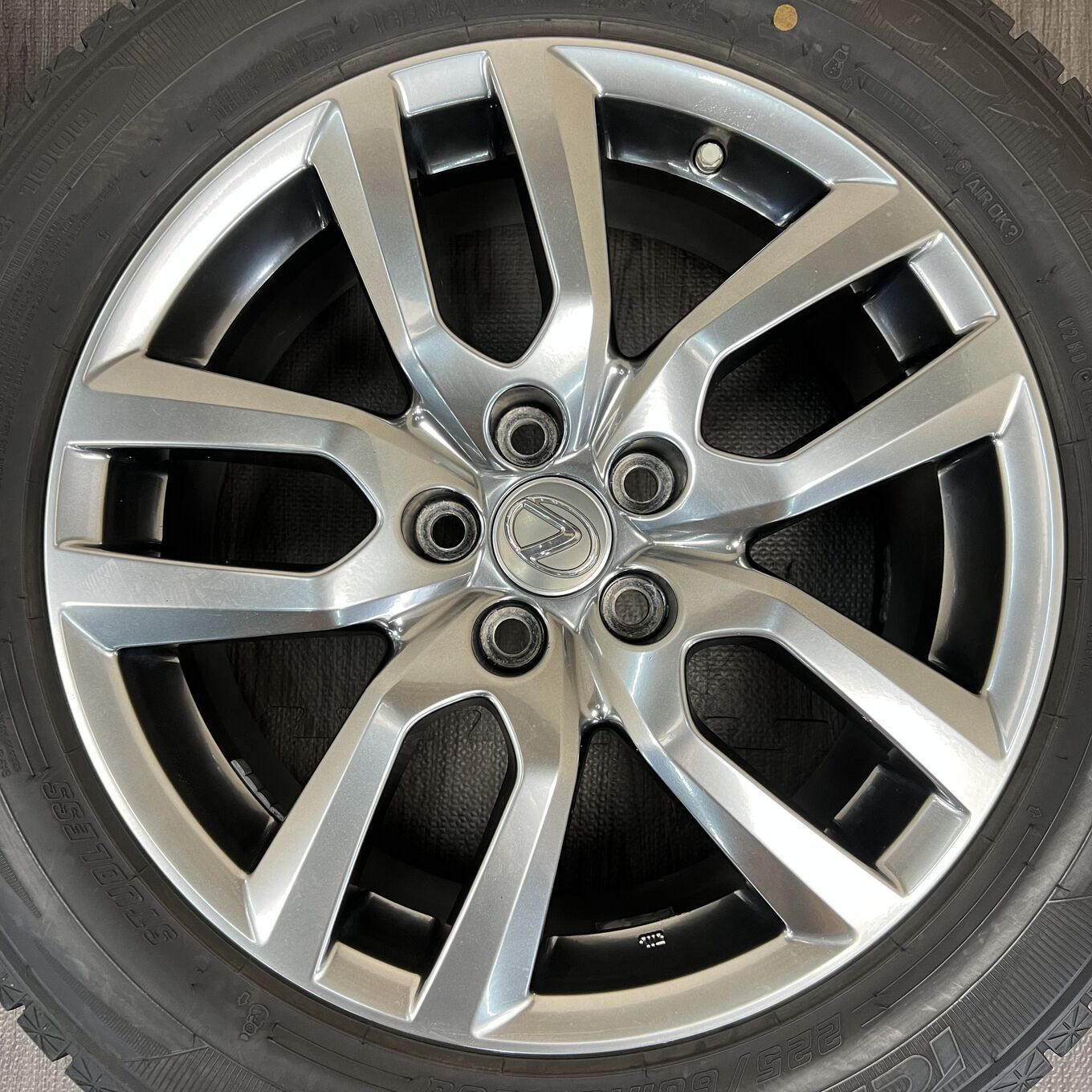 ホイールのみ]純正 ホイール 18インチ LEXUS NX 5x114.3 #105D40426