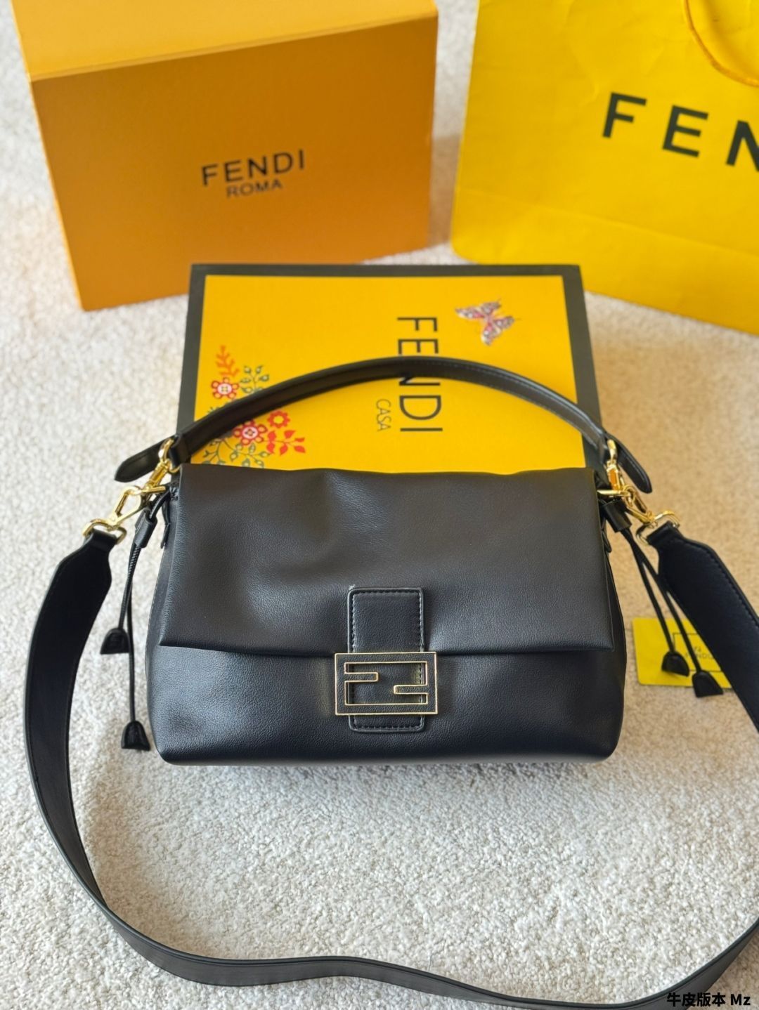 【今日特価】FENDI Mamma Baguette・フェンディ ママ バゲット-WTO輸入