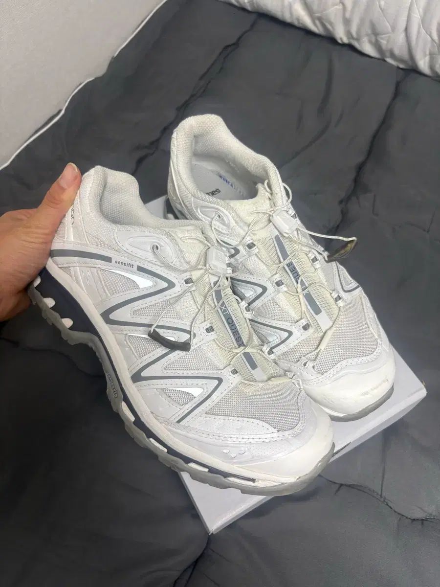 SALOMON サロモン XTクエスト adv 白 255