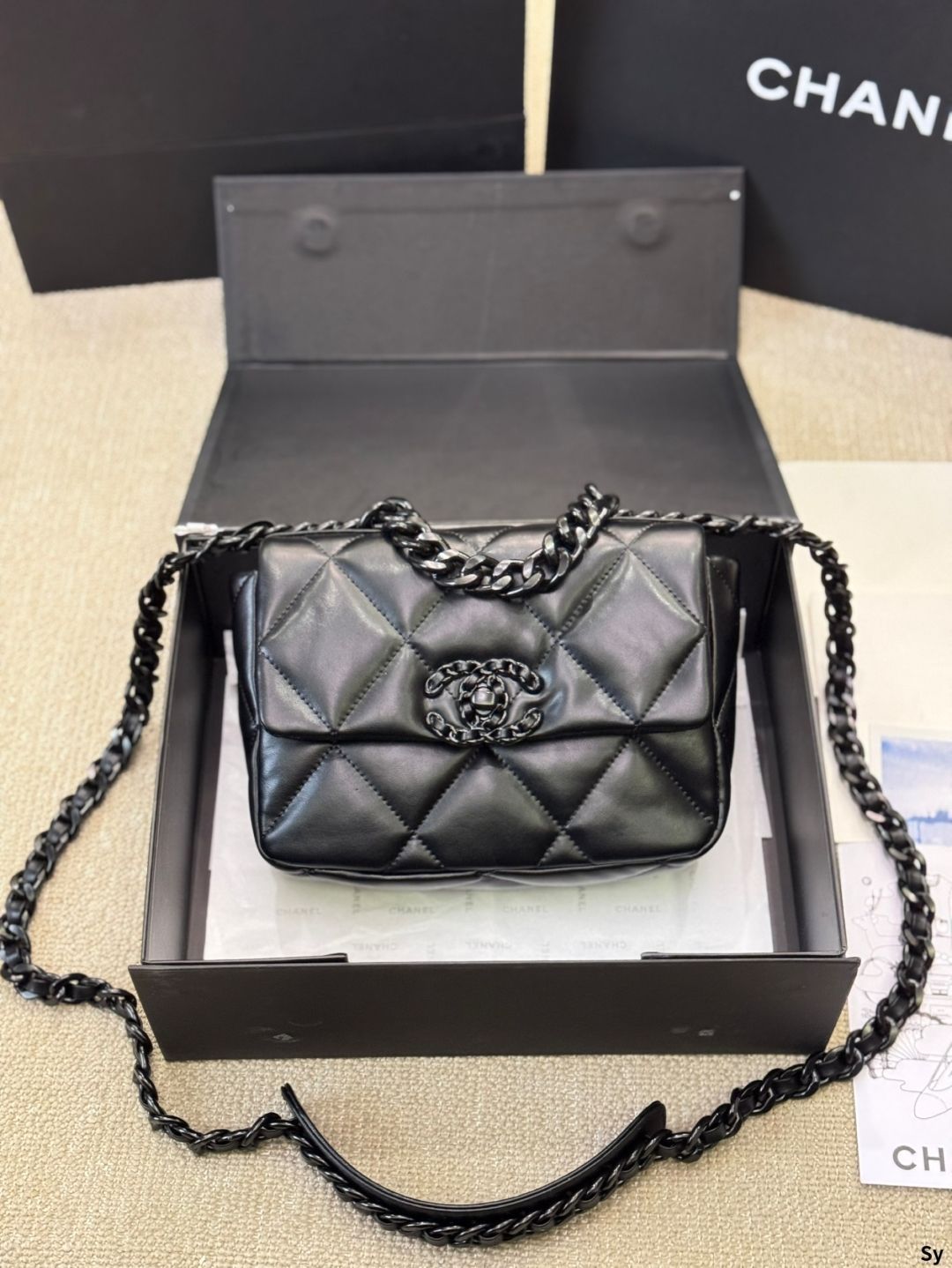 【今日特価】CHANEL 19 Flap Mini Bag ゴートスキン クォーターチェック-WTO輸入1