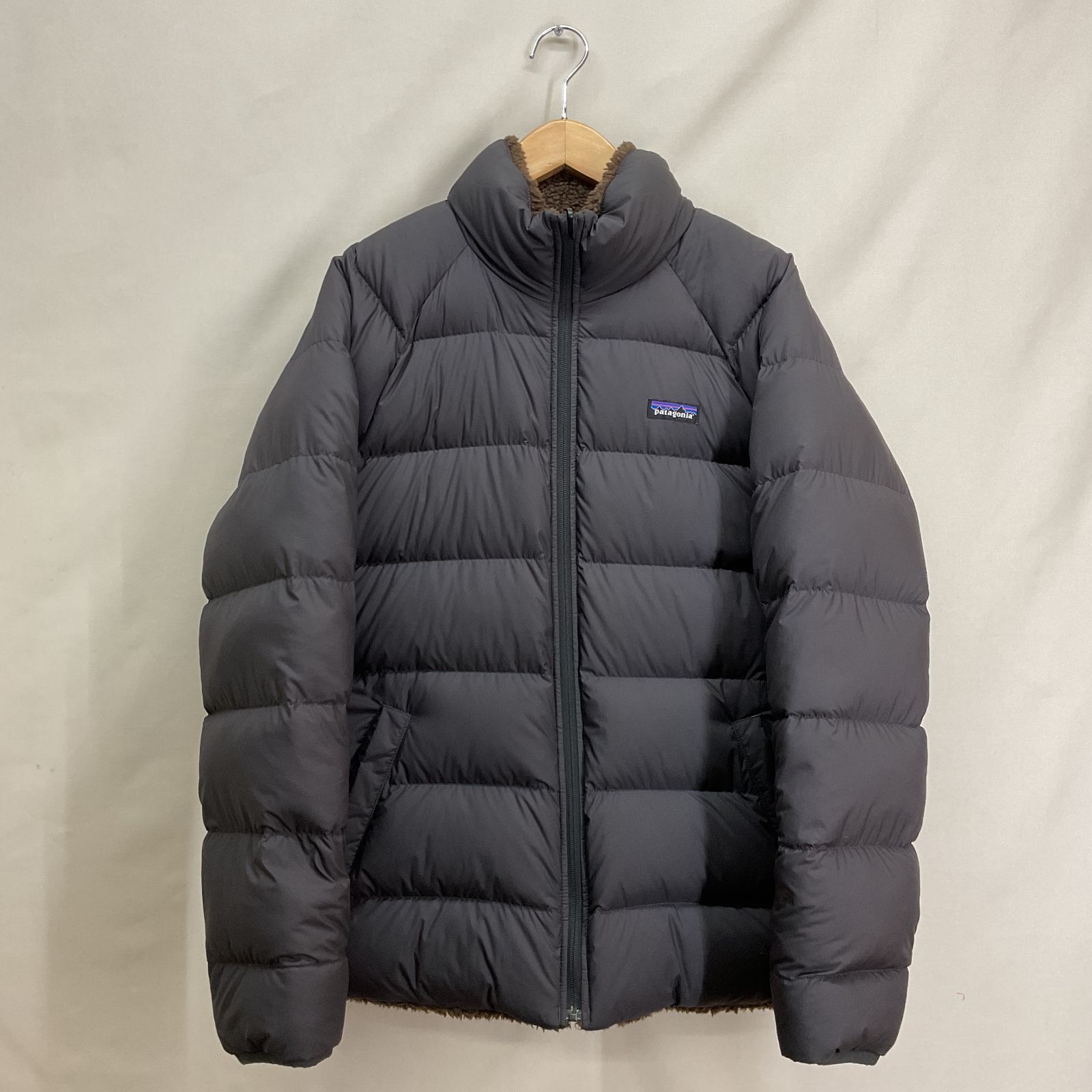 Patagonia (パタゴニア) 22年製 20670 M's Reversible Silent Down Jkt