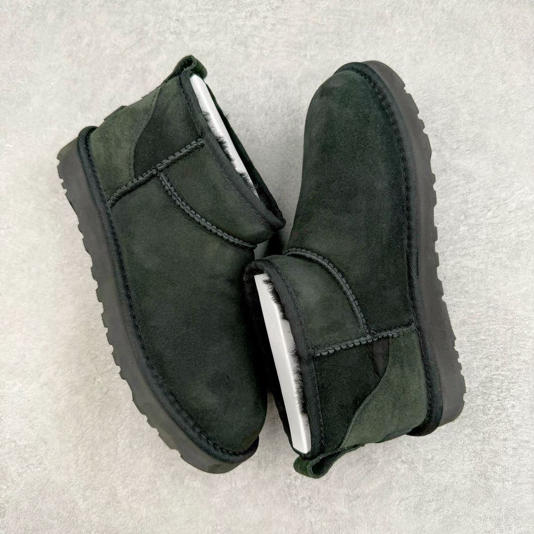UGG プレミアム シープスキン スノー シューズ｜本日限定特価｜新品未使用