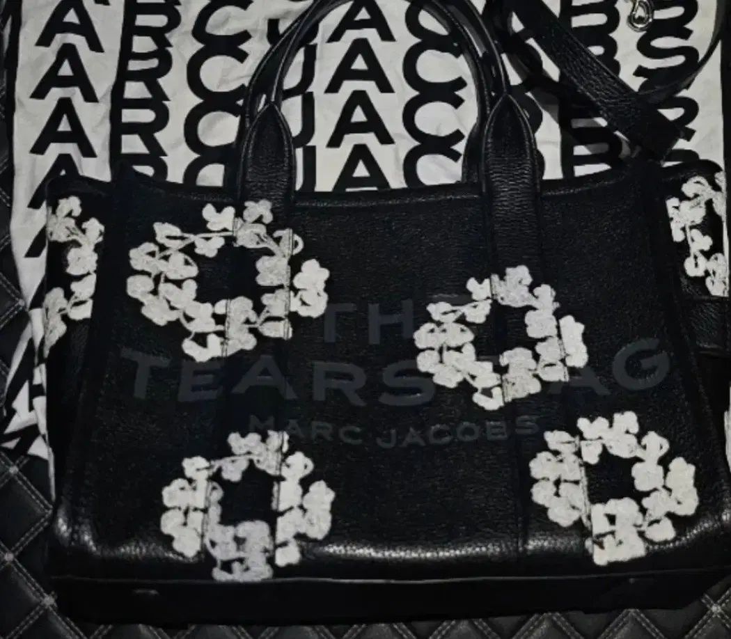 DENIM TEARS X MARCJACOBS(マークジェイコブス) トートバッグ