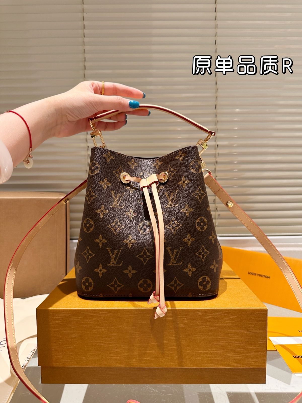 【今日特価】LV NEONOE Bucket Bag ルイ・ヴィトン ネオノエ バケット 牛皮-WTO輸入2