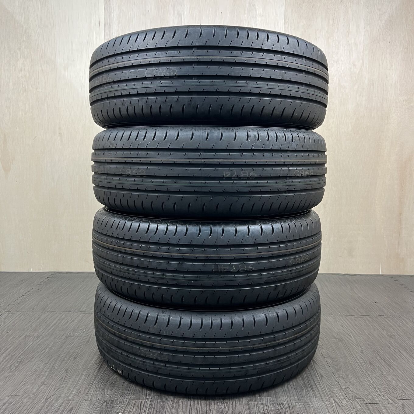 [タイヤのみ]サマータイヤ 225/55R19 DUNLOP SPORT MAXX 060 4本セット #124T40426 39,000円