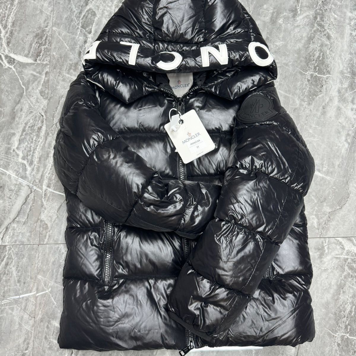 新品MONCLER モンクレール 男女兼用 ダウンジャケット｜本日限定特価