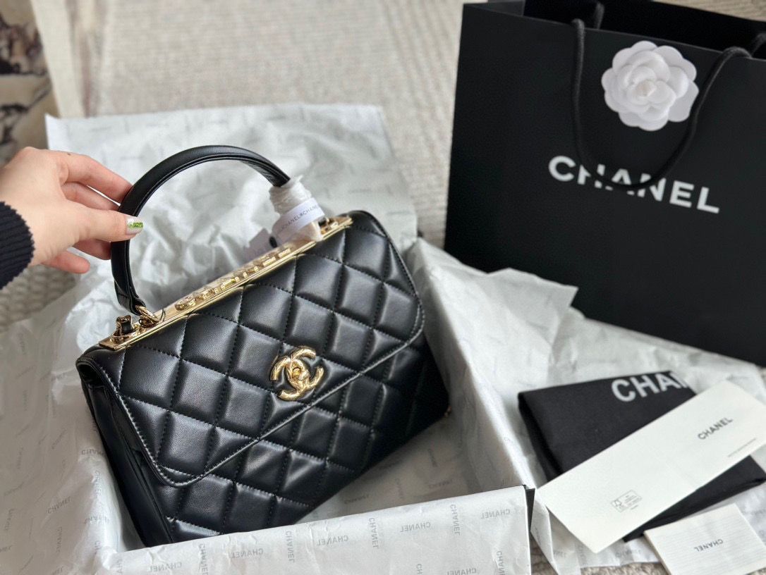 【今日特価】Chanel トレンディ CC ブラックヴィンテージバッグ！送料無料！在庫限定セール価格！