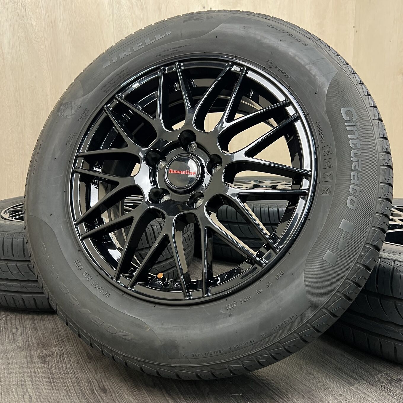 [セット]HUMAN LINE 16インチ + PIRELLI サマータイヤ 205/65R16 #14S40426