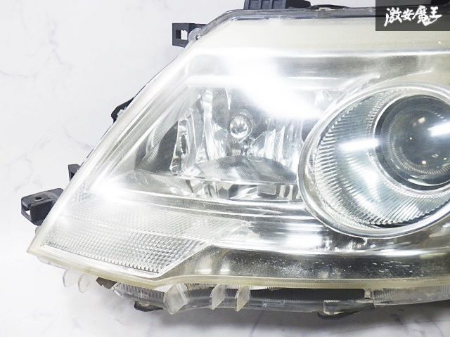 ☆破損無し☆ 日産 純正 C25 セレナ 後期 HID ヘッドライト ヘッド
