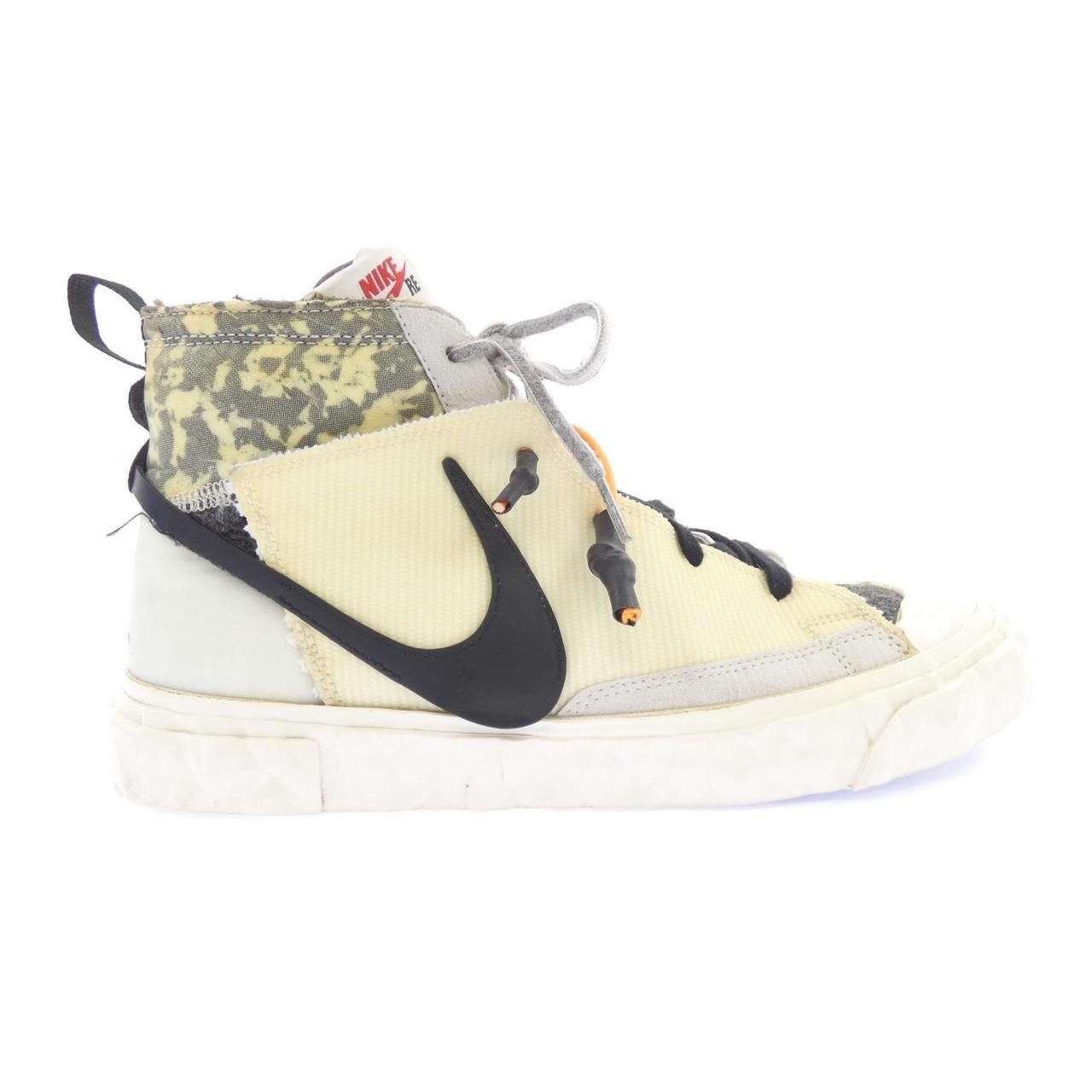 ナイキ NIKE CZ3589-100 スニーカー