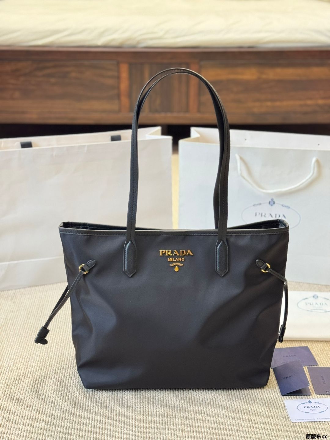 【今日特価】Prada Nylon Shopper Bag / プラダ ナイロン ショッパーバッグ-MM輸入