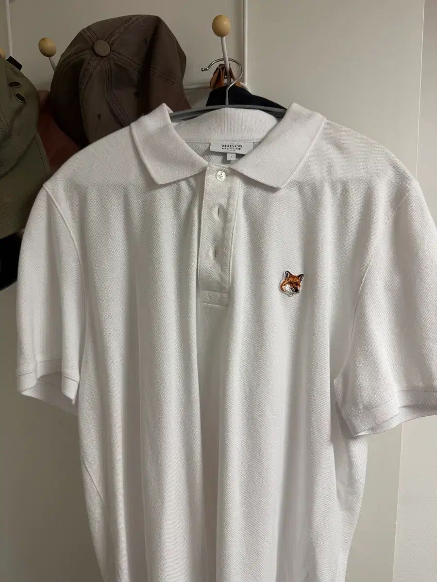 メゾンキツネ カラーTシャツ