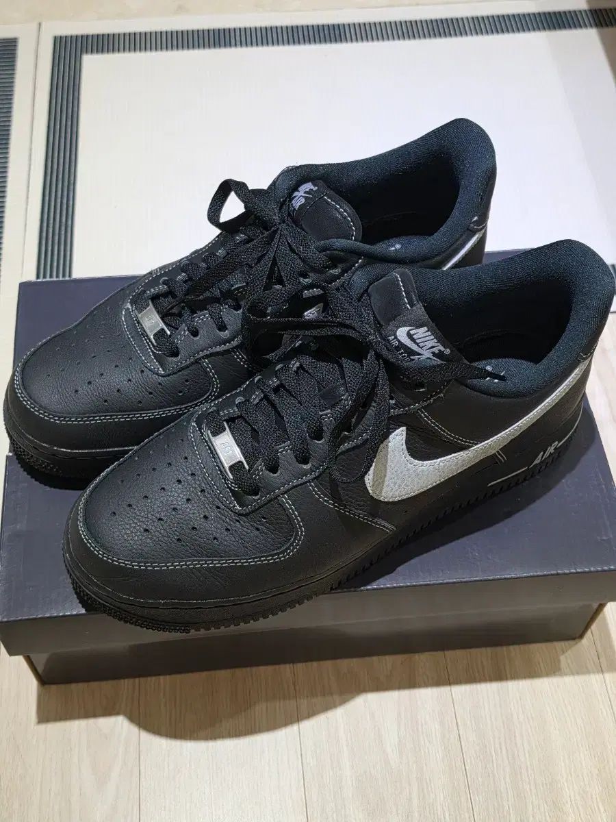 (ほぼ新品) NIKE ナイキ エアフォース 1 07 LV8 ブラック ウルフ グレー 280