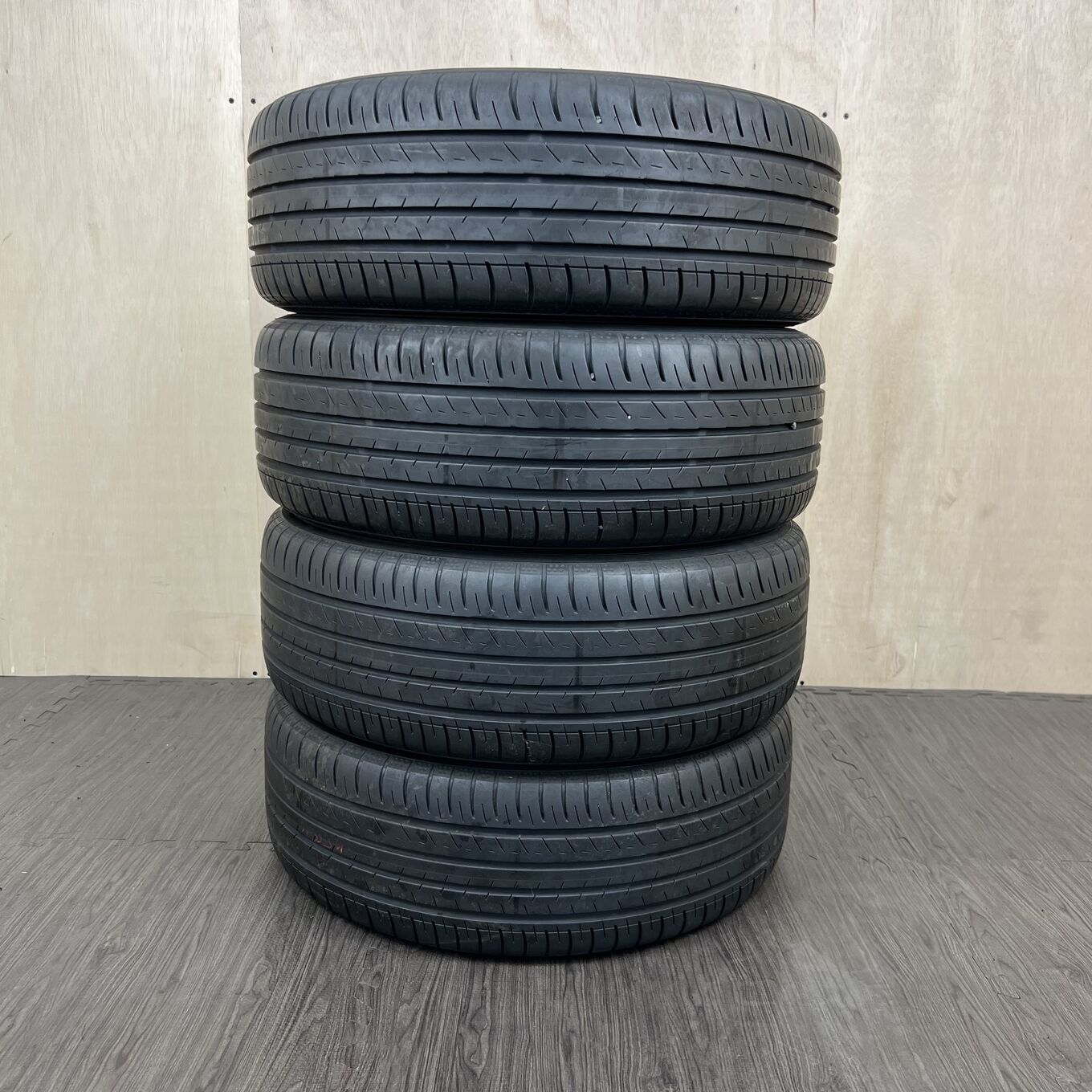[タイヤのみ]サマータイヤ 195/55R16 YOKOHAMA BLUEARTH-GT AE51 4本セット #182T40426
