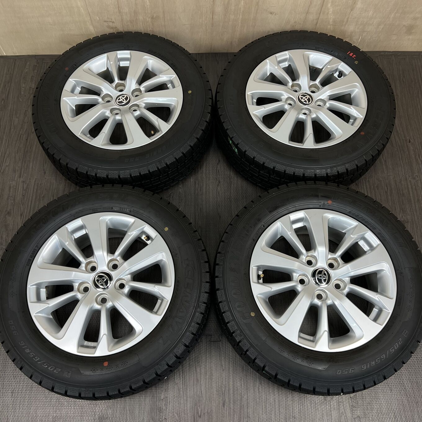 [ホイールのみ]純正 ホイール 16インチ TOYOTA YARIS CROSS 5x114.3 #185D40426