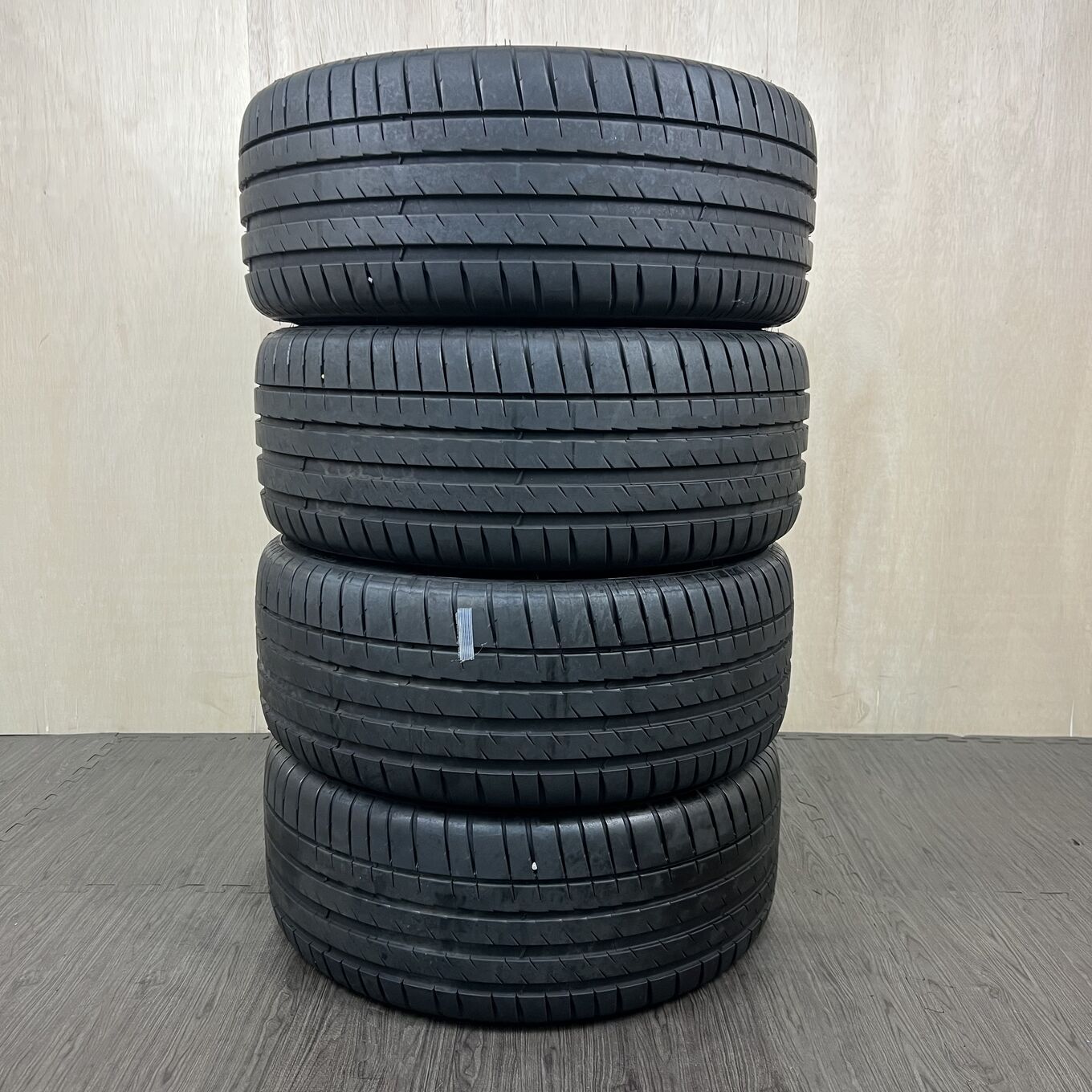 [タイヤのみ]サマータイヤ 235/40R18 MICHELIN PILOT SPORT 4 4本セット #191T40925 22,500円