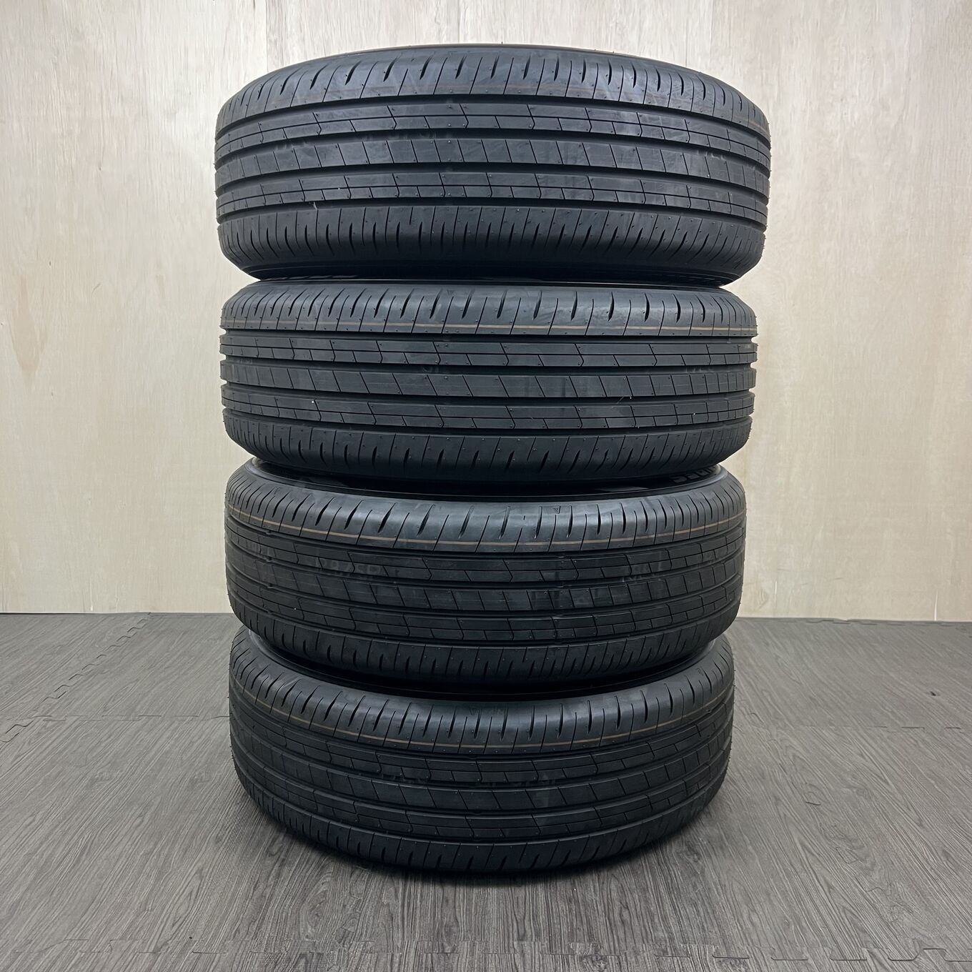 [タイヤのみ]サマータイヤ 225/60R18 TOYO PROXES COMFORT 4本セット #192T40925