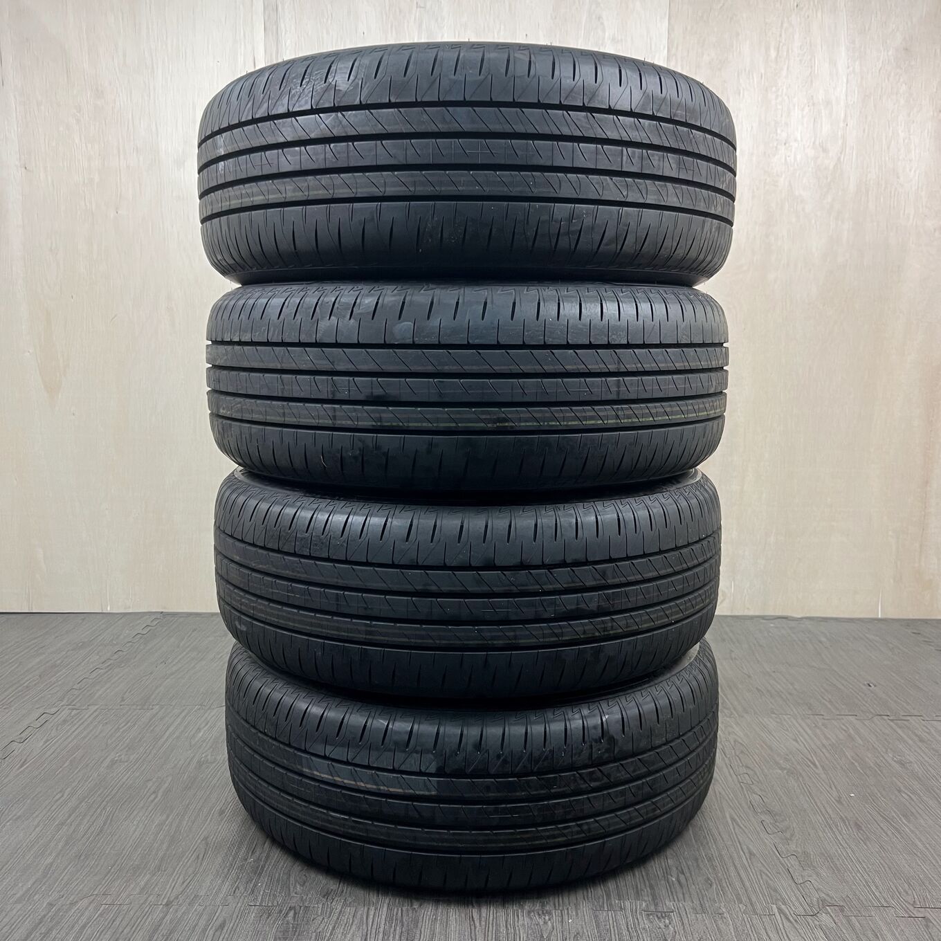 タイヤのみ]サマータイヤ 235/55R19 BRIDGESTONE TURANZA T005A 4本