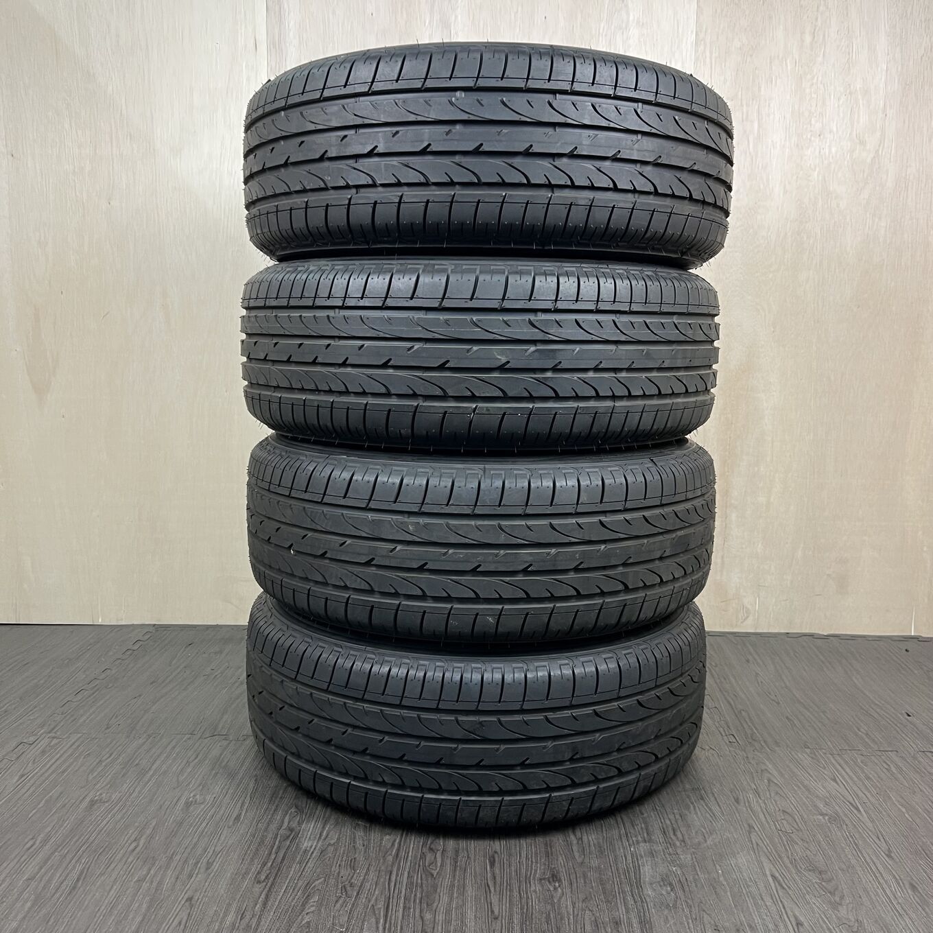 [タイヤのみ]サマータイヤ 265/60R18 BRIDGESTONE DUELER H/P 4本セット #22T40426
