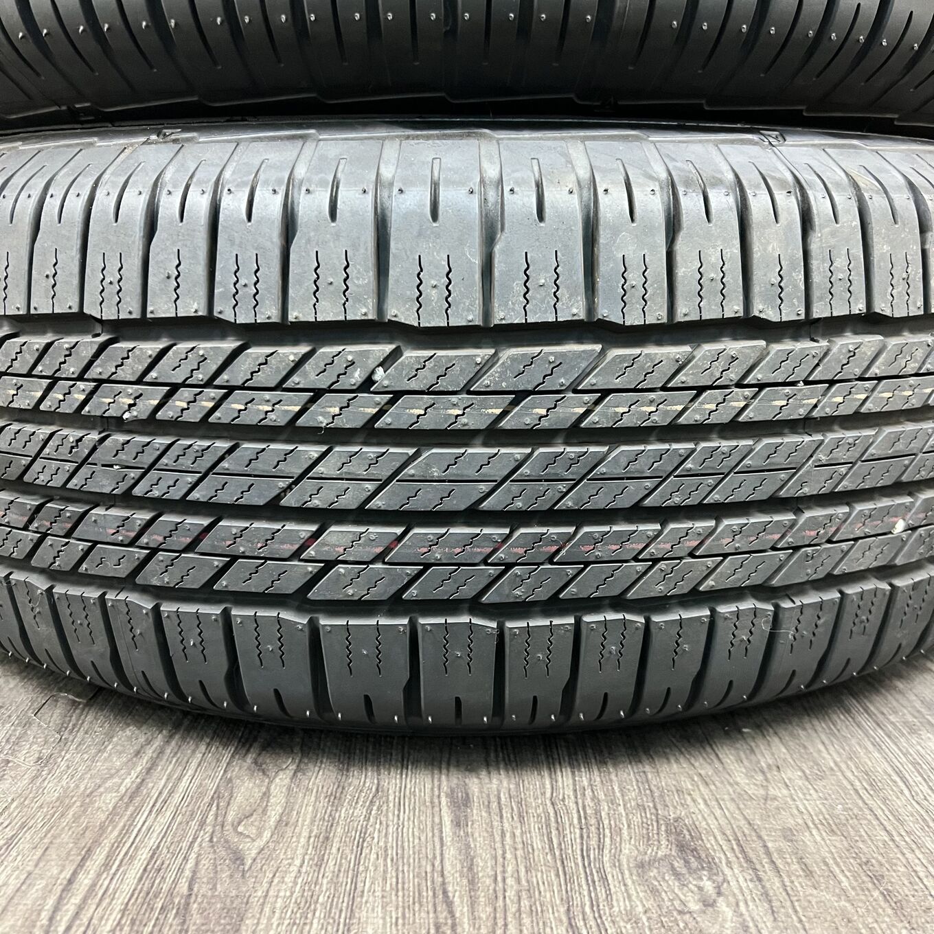 タイヤのみ]オールテレーンタイヤ 265/70R16 DUNLOP GRANDTREK AT23 4